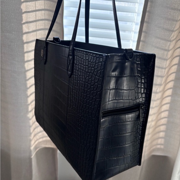 Beis The Work Tote in Black Croc - Picture 3 of 4